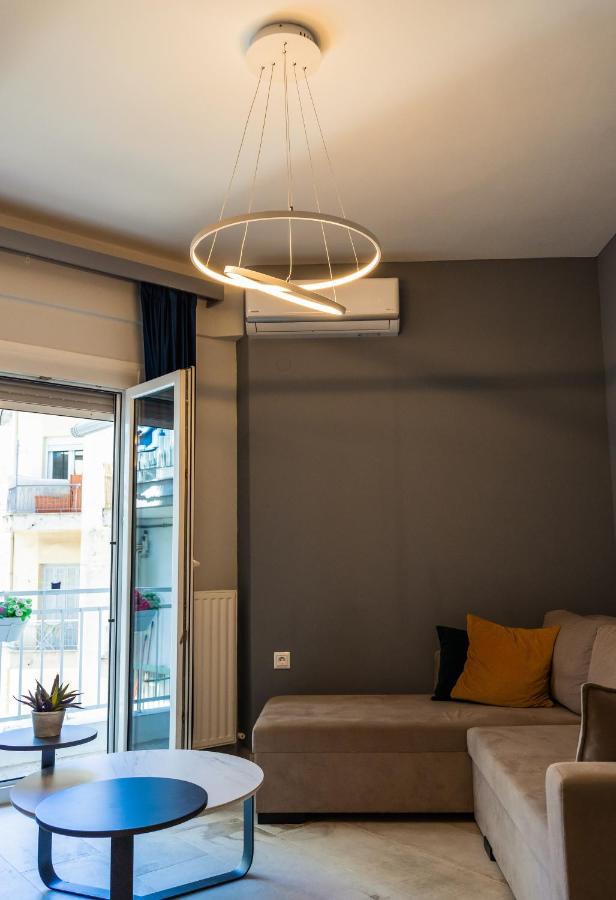 Cozy Modern Apartment Inside The City Center Salonicco Esterno foto